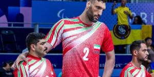 الالعاب البارالمبية : اطول بارالمبي في التاريخ يقود منتخب ايران الى نصف نهائي كرة الطائرة جلوس - بوابة فكرة وي