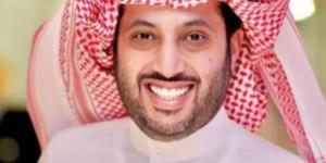 آل الشيخ يتصدر قائمة الأشخاص الأكثر تأثيراً في الملاكمة والفنون القتالية المختلطة - بوابة فكرة وي