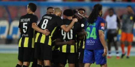 اخبار الرياضة معلق مباراة الاتحاد والعين في كأس خادم الحرمين الشريفين