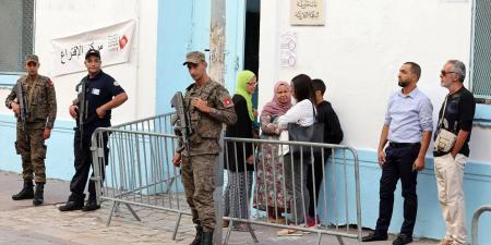 رئاسية 2024: نسبة اقبال النساء على الاقتراع "محترمة"ومختلفة عن المحطات اللانتخابية السابقة (المركز التونسي المتوسطي) - بوابة فكرة وي