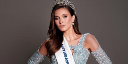 10:42
المشاهير العرب

ندى كوسا تشارك صورتها الرسمية لمسابقة Miss Universe : سأمثل لبنان بكل فخر - بوابة فكرة وي