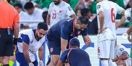 إصابة لاعب المنتخب البحريني السيد هاشم عيسى بقطع في الرباط الصليبي - بوابة فكرة وي