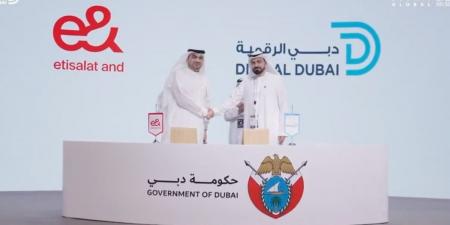 “دبي الرقمية” و “إي آند الإمارات” تتعاونان لتطوير أحدث الحلول والخدمات الرقمية - بوابة فكرة وي