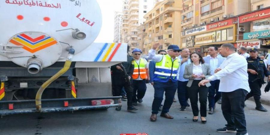 محافظ البحيرة تشهد نموذج محاكاة وإدارة سيناريو أزمة بدمنهور استعداداً لموسم الشتاء...اليوم الأحد، 1 سبتمبر 2024 01:41 مـ - بوابة فكرة وي