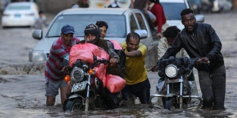 ارتفاع ضحايا سيول الحديدة اليمنية إلى 129 حالة وفاة ومصاب - بوابة فكرة وي