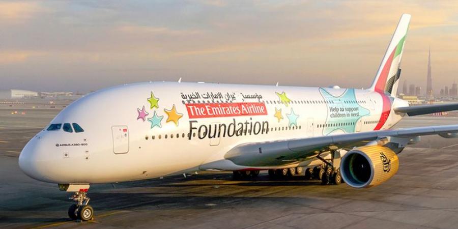 «طيران الإمارات» تكشف عن كسوة جديدة لطائرة «إيرباص A380» تحمل شعار مؤسستها الخيرية - بوابة فكرة وي