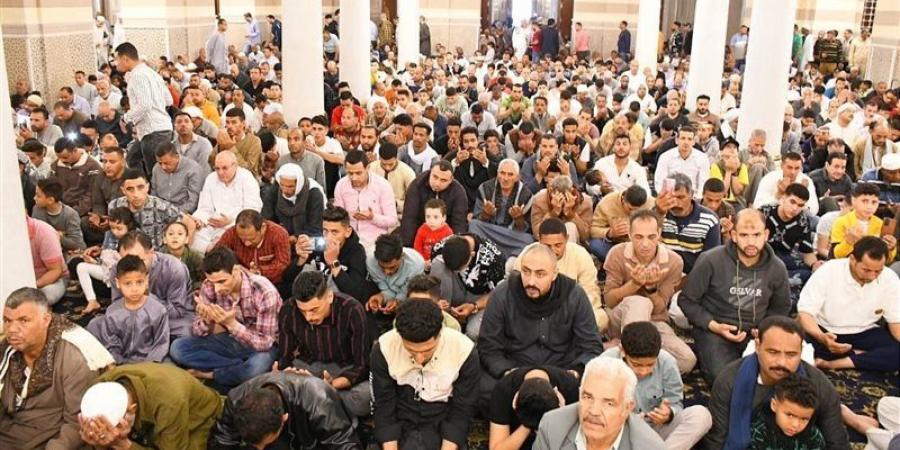 التحذير من الطلاق، موضوع خطبة الجمعة القادمة - بوابة فكرة وي