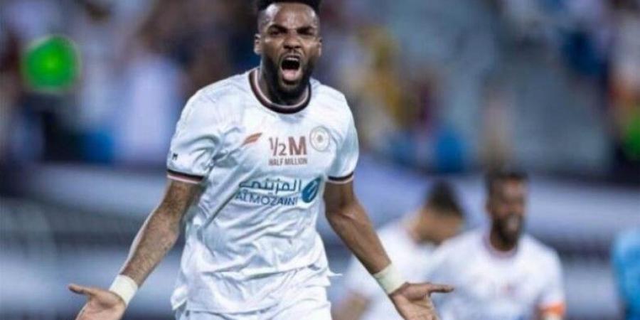 اخبار الرياضة رسميا.. وصول البطاقة الدولية ل أرون بوبيندزا لاعب الزمالك المنتظر