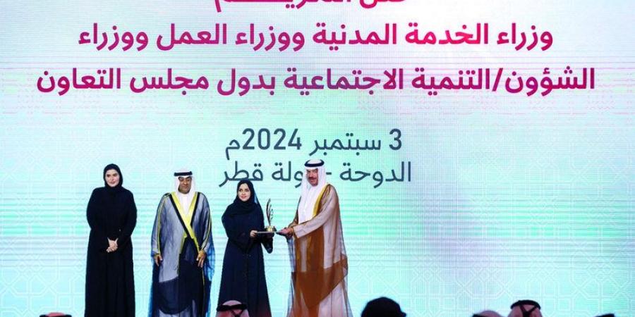 ضاحي خلفان.. الشخصية الرائدة في العمل الاجتماعي لعام 2024 - بوابة فكرة وي