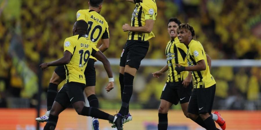 الاتحاد يسعى لتكرار إنجاز عمره 15 عامًا في كلاسيكو الهلال - بوابة فكرة وي