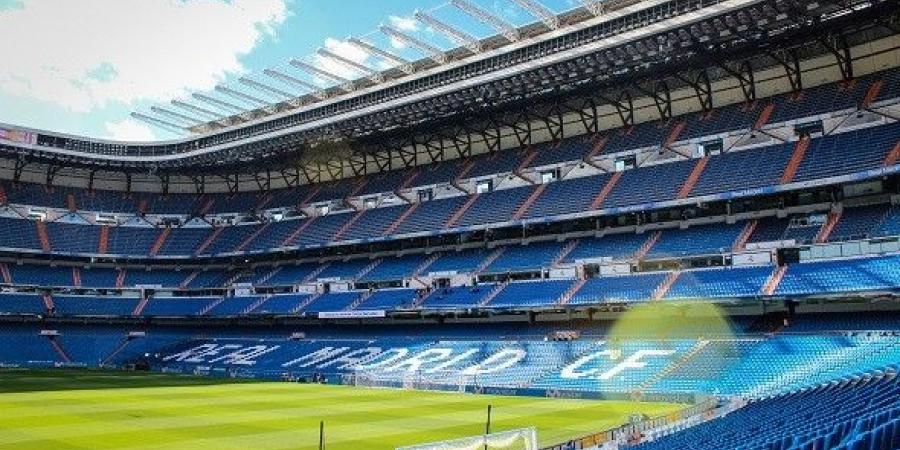 ريال مدريد يدخل في مٌفاوضات مع ألكسندر أرنولد لضمة خلال الميركاتو الصيفي - بوابة فكرة وي