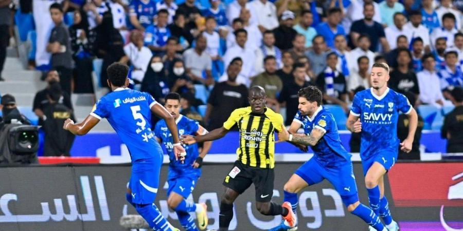 جولة "نحلم ونحقق" من الدوري السعودي: صدارة هلالية.. وفوز أول للنصر بمدربه الجديد والشباب يصعد للثالث - بوابة فكرة وي