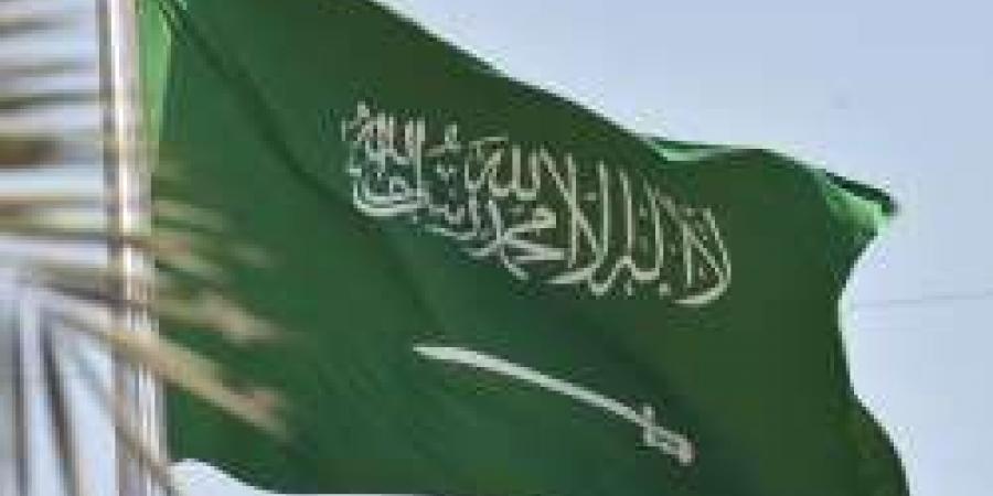 اطلع على أخبار السعودية اليوم .. خادم الحرمين الشريفين يهنيء الشعب السعودي بمناسبة اليوم الوطني السعودي94 وباللون الأخضر تتزين مرافق المدينة المنورة لهذه المناسبة وعروض طيران مميزة من طيران ناس - بوابة فكرة وي