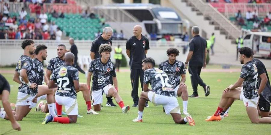 كولر يستبعد 3 لاعبين من قائمة الأهلي قبل مواجهة الزمالك - بوابة فكرة وي