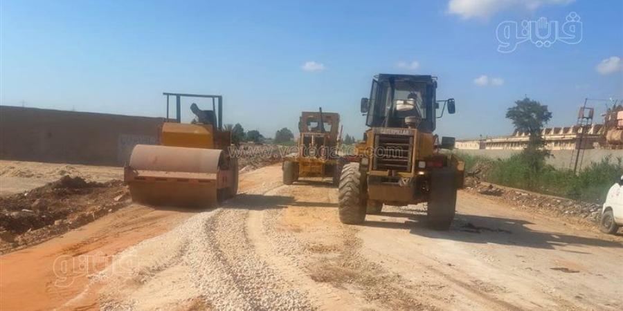 بدء تطوير الطريق الرابط بين التسعين الجنوبي ومحور العبور بالقاهرة الجديدة - بوابة فكرة وي