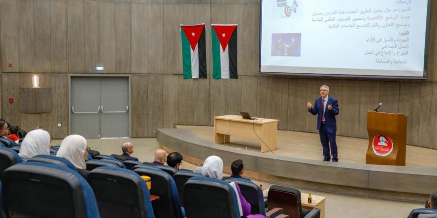 خلال افتتاحه دورة التعليم الجامعي في "الهاشمية"... د. الحياري: التعليم الجامعي مسيرة مستمرة في التطوير والتحسين - بوابة فكرة وي