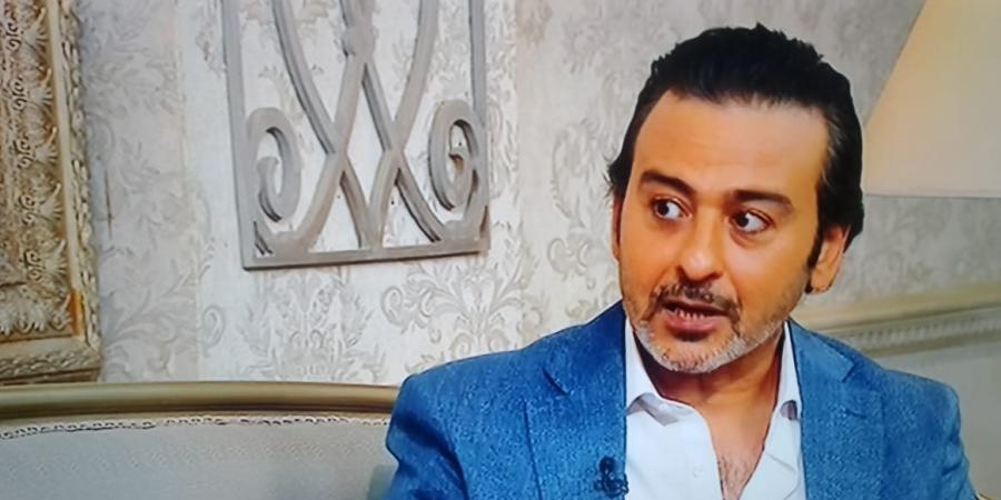 أحمد عزمي: عيطت بعد مكالمة المتحدة.. وفي منتج وقع بيني وبين وحيد حامد - بوابة فكرة وي