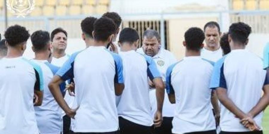 الإسماعيلى يتدرب على فترتين استعدادا للدورى فى الموسم الجديد - بوابة فكرة وي