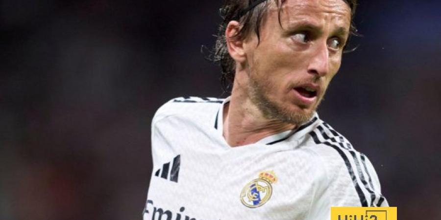 اخبار الرياضة ردود أفعال صادمة من جمهور ريال مدريد على رغبة مودريتش في تجديد عقده