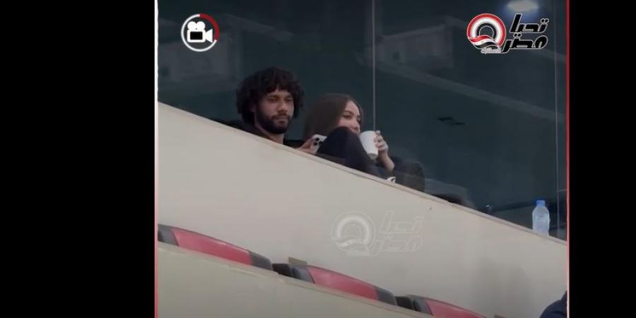 احتفال جماهير الأهلي بثنائية محمد طاهر في مرمى سيراميكا كليوباترا وظهور مميز لـ محمد النني| فيديو - بوابة فكرة وي